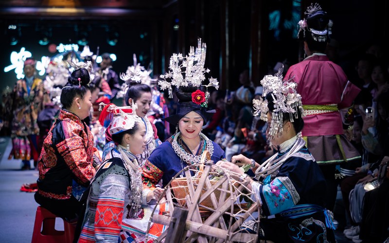 貴州凱里：村里的T臺(tái)也有“國(guó)際范”